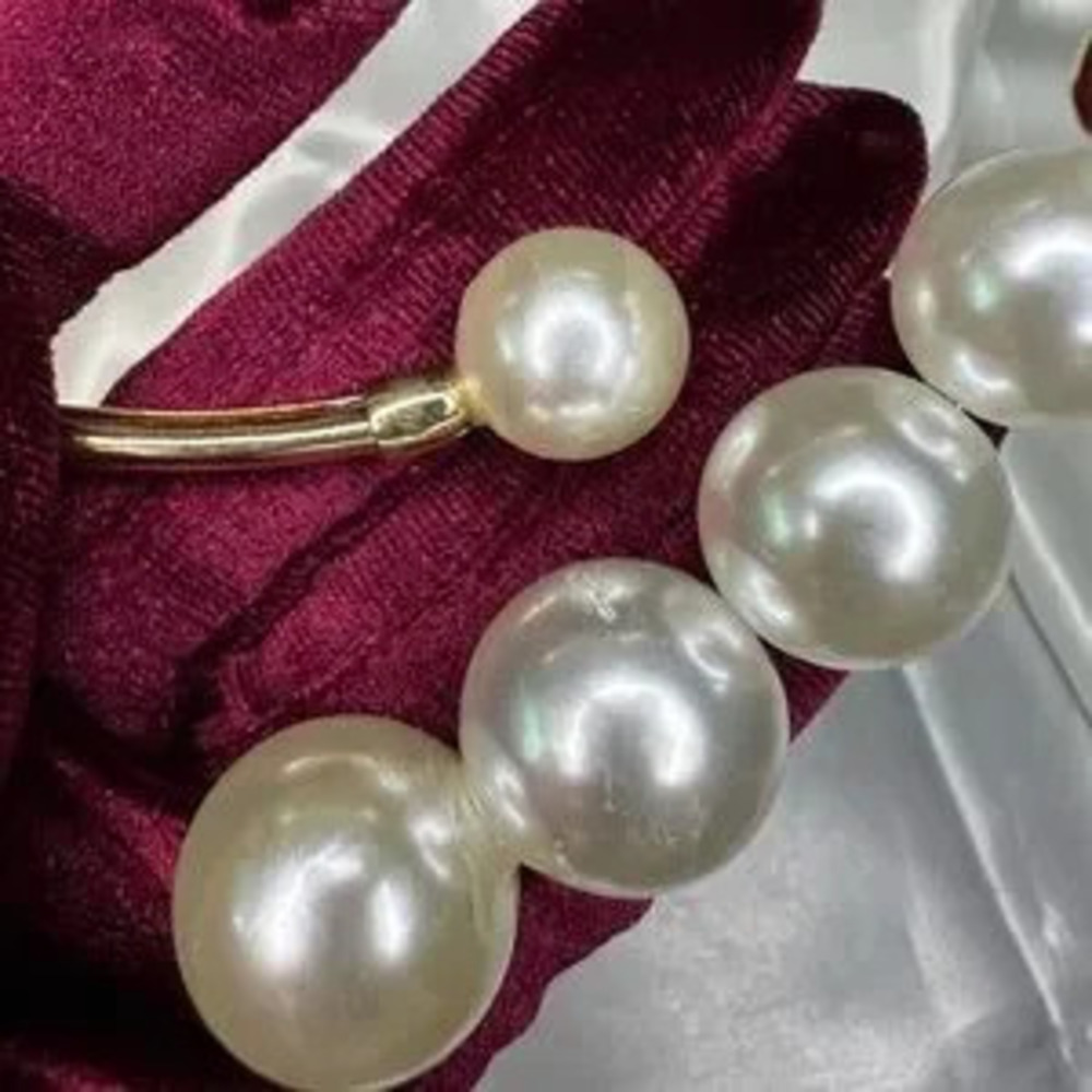 Stainless 18K Gold and White Pearl Necklaces Gift Minimalist - Picture 4 of 5
